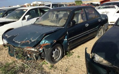 Wrecking Parts – Wingfield SA 5013, Australia