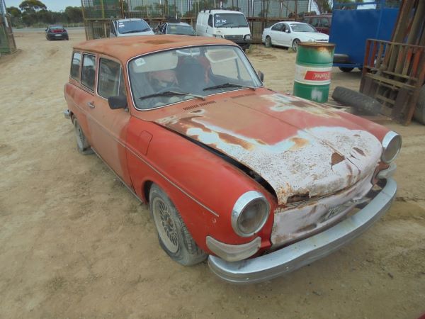 Wrecking Classic Cars – Port Wakefield SA 5550, Australia
